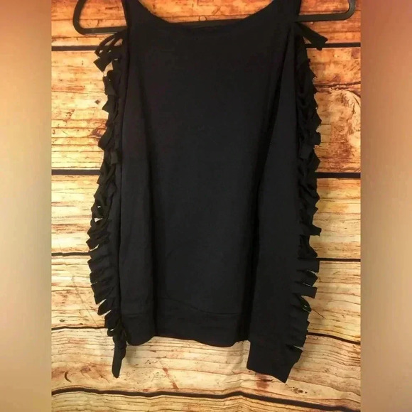 😎Black long sleeve top😎 - Picture 8 of 14